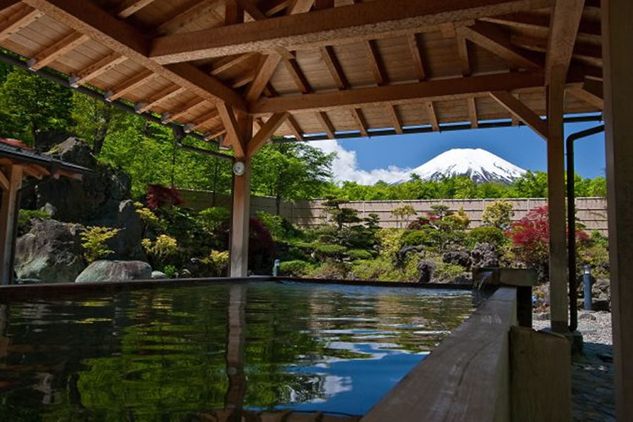 山中湖温泉紅富士の湯